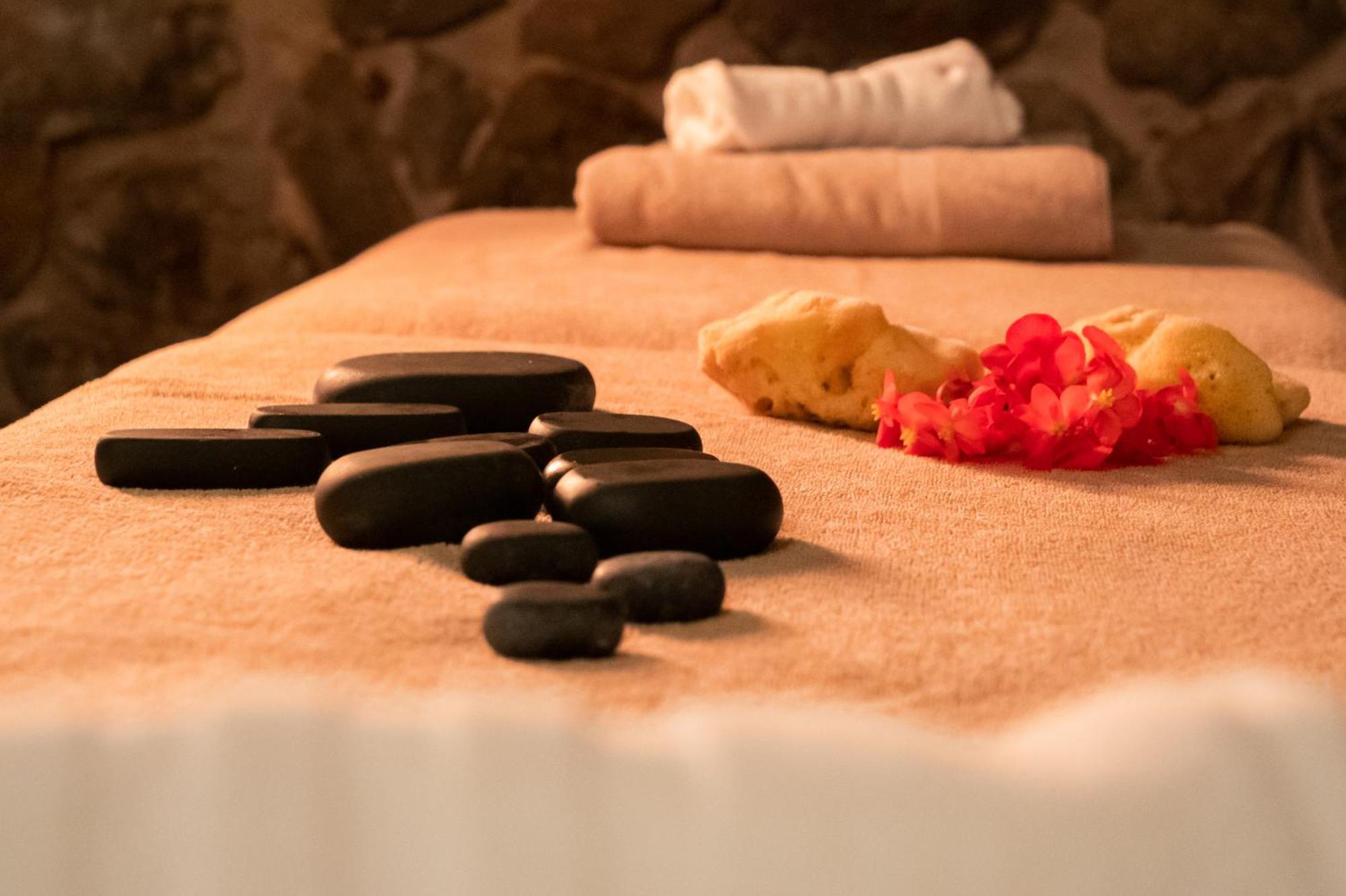 Hotel Central Wellness Sorrento Bagian luar foto
