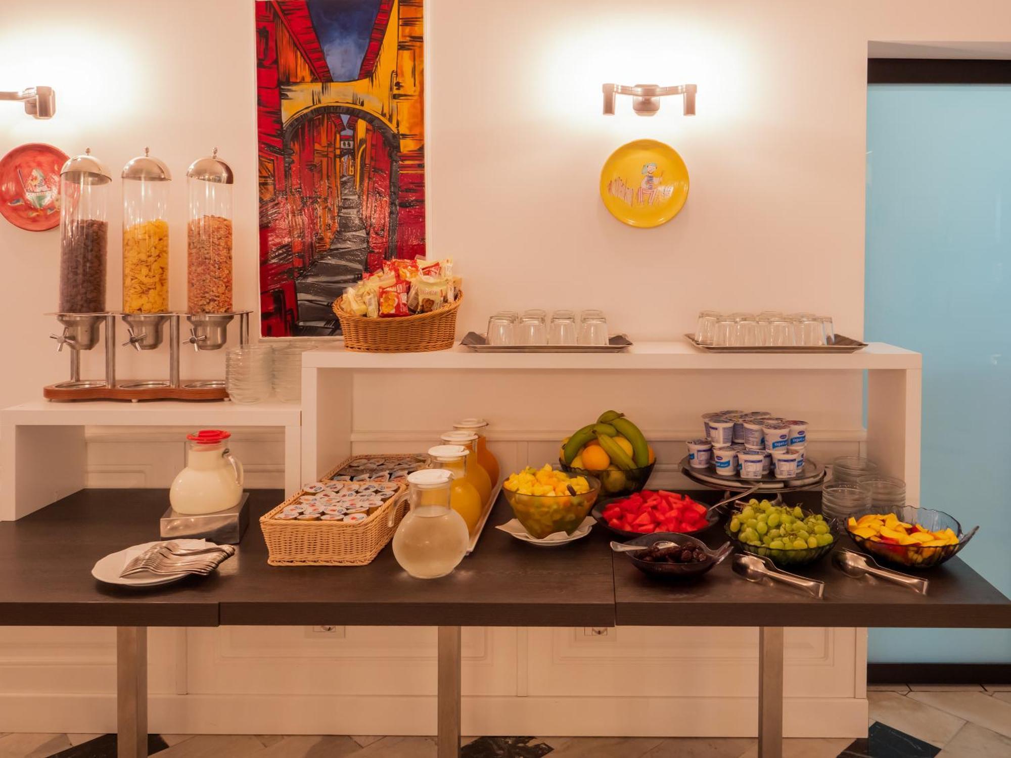 Hotel Central Wellness Sorrento Bagian luar foto