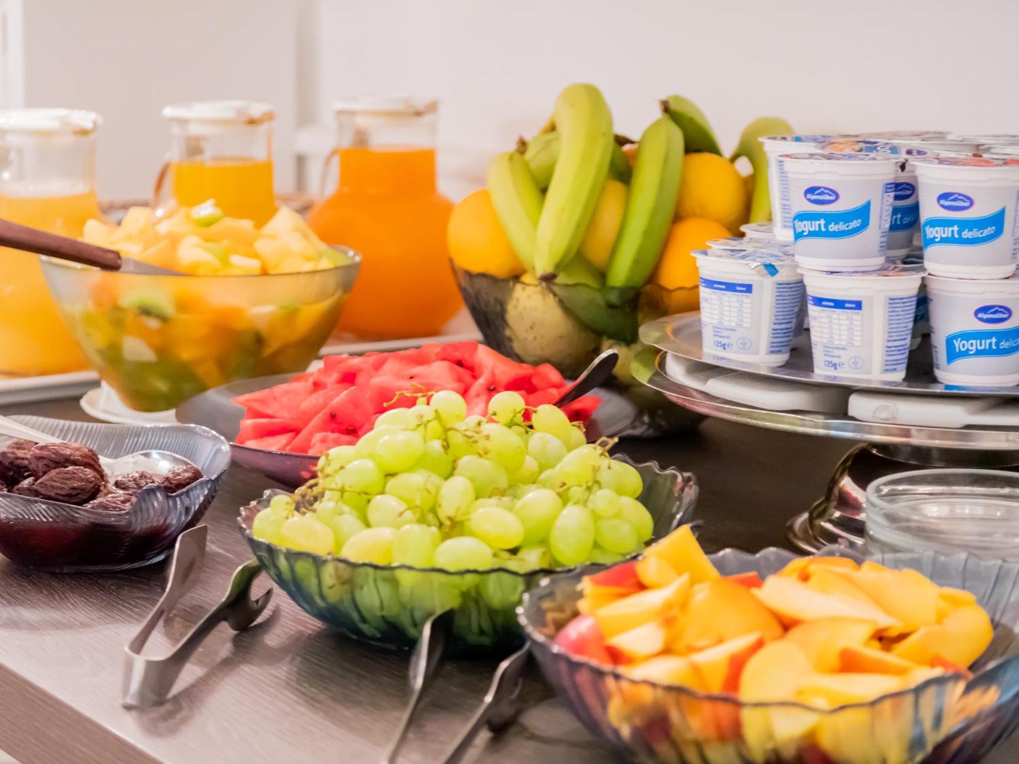 Hotel Central Wellness Sorrento Bagian luar foto