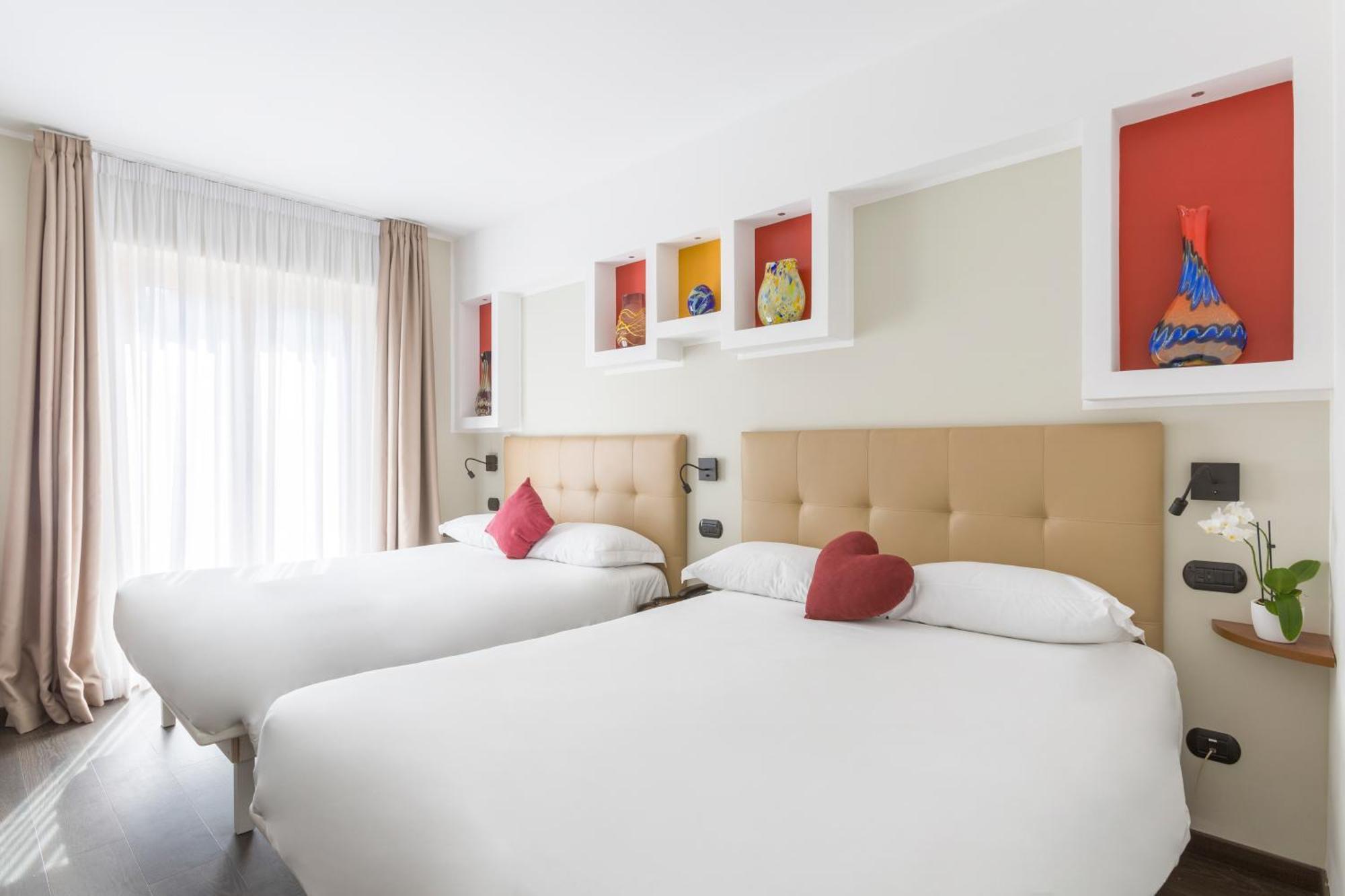 Hotel Central Wellness Sorrento Bagian luar foto